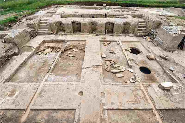 Bodega romana en la Via Appia Antica: fuentes de zumo de uva y mármol en un complejo de lujo sin precedentes