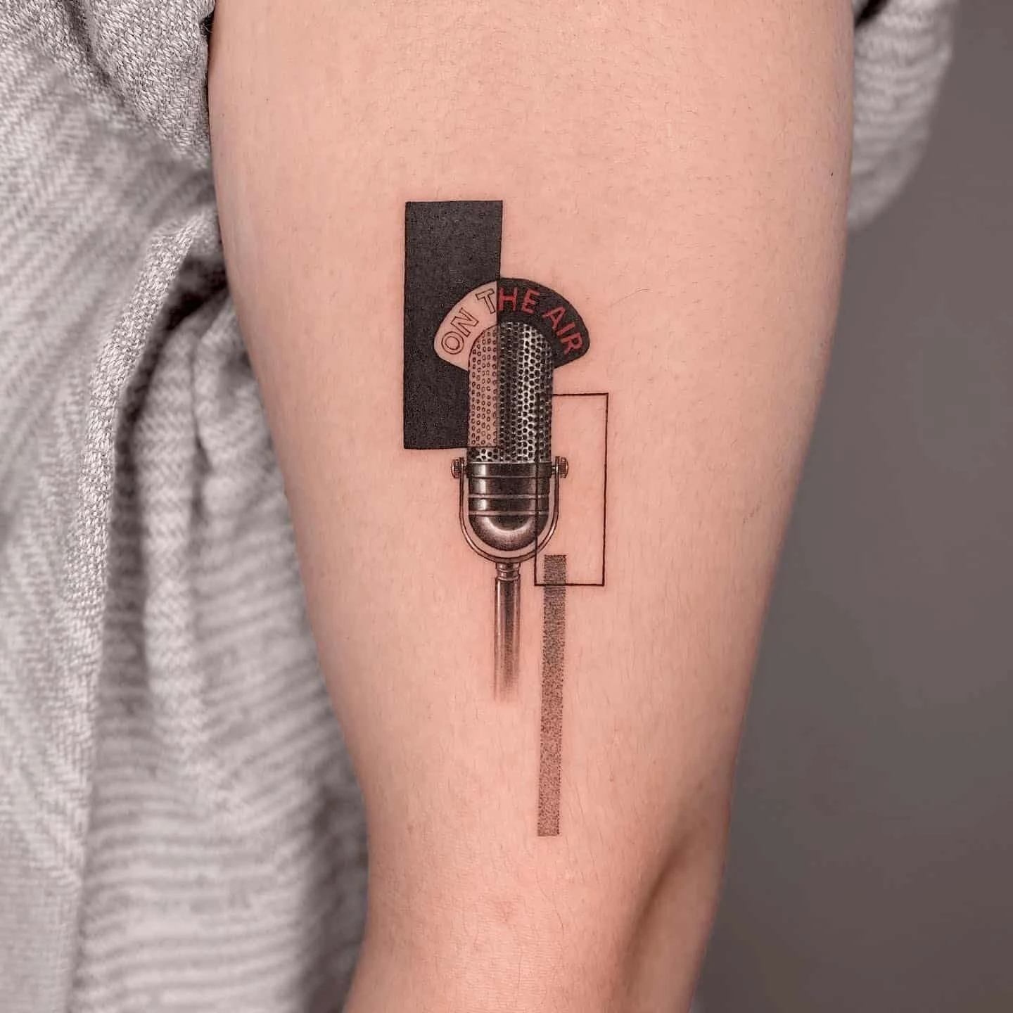 Vemos la foto de un tatuaje musical