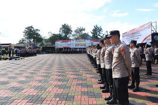 Ops Mantap Brata Lodaya 2024, Personel Polda Jabar  Apel  Pengamanan Kampanye Capres 02 Kunjungi Ponpes Miftahul Huda Manonjaya