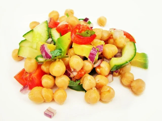 Chickpea & Tomato Salad