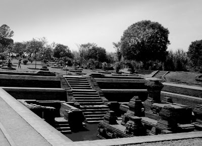 Belajar Sejarah di Trowulan