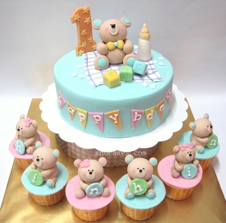 Mom And Daughter Cakes: Pastel Colours On Children 