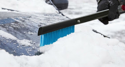 Zeus Snow Shovel and Brush