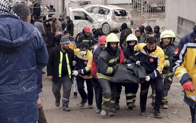 Νέος σεισμός 7,6 Ρίχτερ στην Τουρκία