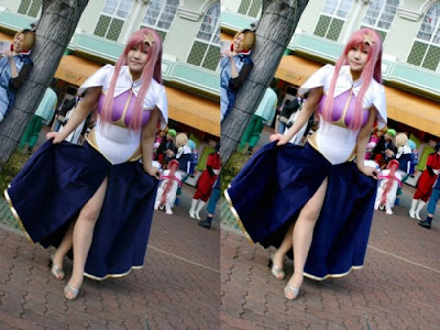 Cosplay Girls Before And After Photoshop