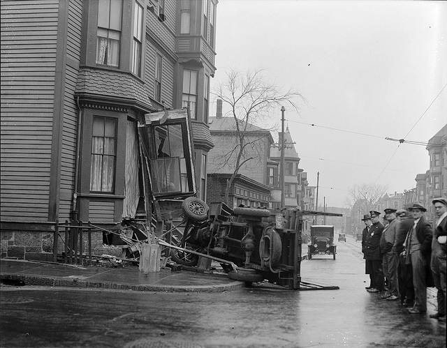 1928 - This car hit the house and leave damage