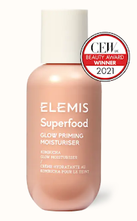 Radiance-boosting primer and moisturizer combo