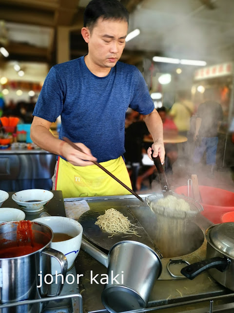 Kong Kee Wanton Mee @ Restoran Oktober Coffee Shop in Johor Jaya 港記云吞面