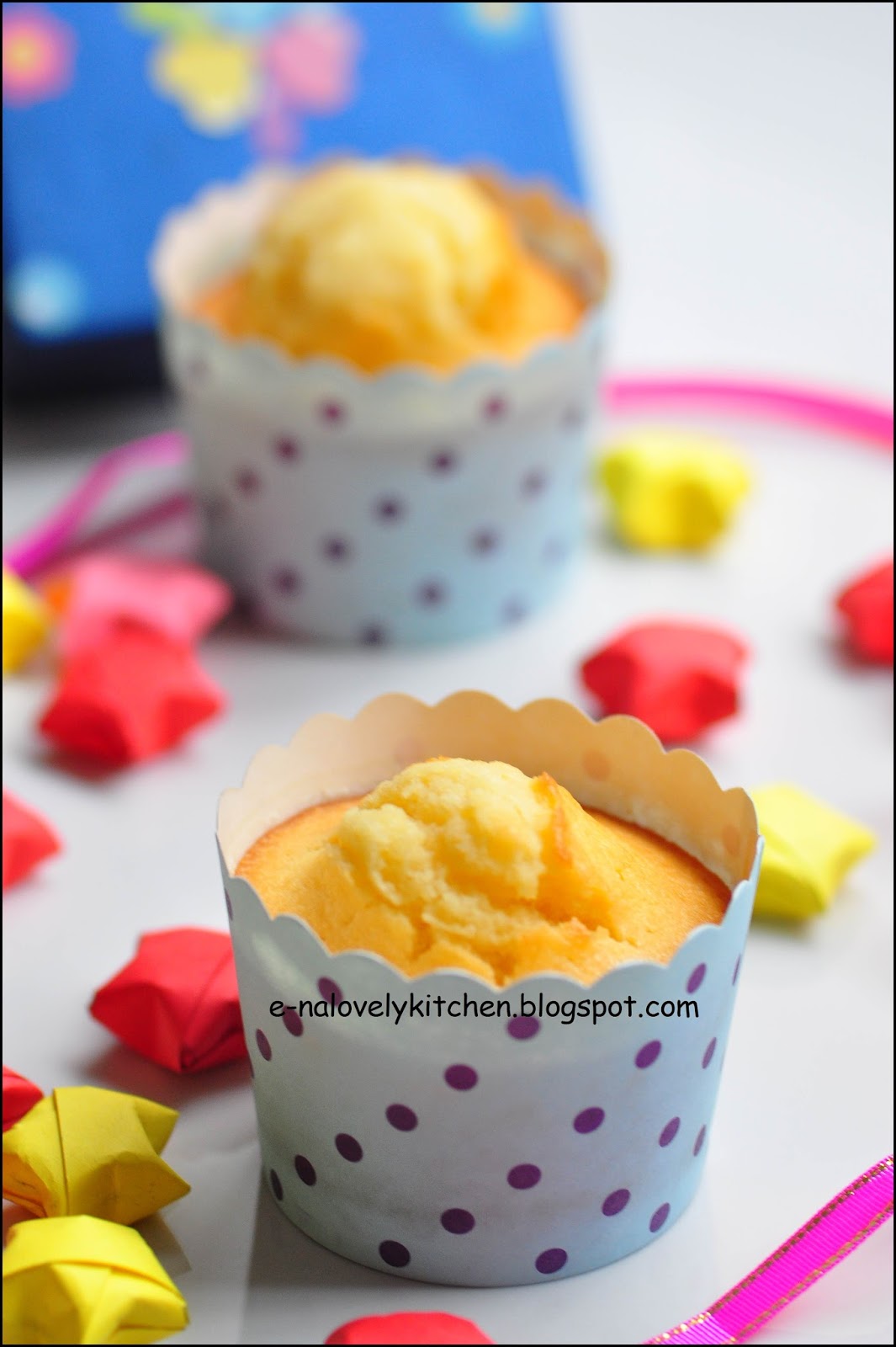 E-NA LOVELY KITCHEN ^_^: Kenny Rogers Roasters Vanilla Muffin
