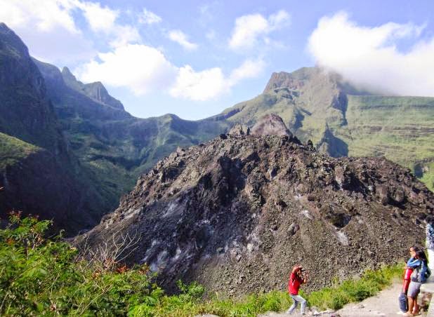 GUNUNG KELUD - SEJARAH, CERITA, LEGENDA & MITOS