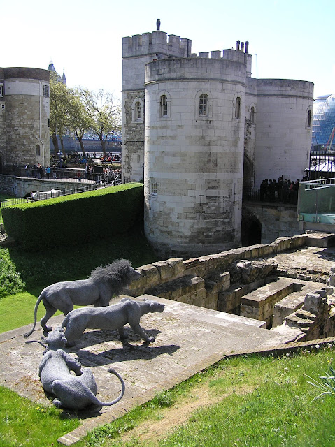 by E.V.Pita... England: Tower of London / por E.V.Pita.... Inglaterra: Torre de Londres