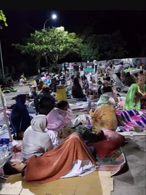 Kondisi Warga Pengungsian Korban Gempa Sumbawa Nusa Tenggara Barat