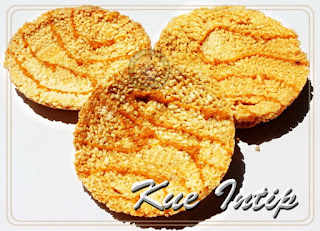 Resep Cara Membuat Kue Intip (kue Lindre) Renyah dan Gurih