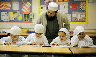 Makalah, Makalah Teknik Pengajaran Pendidikan Islam Mata Kuliah Ilmu Pendidikan Islam