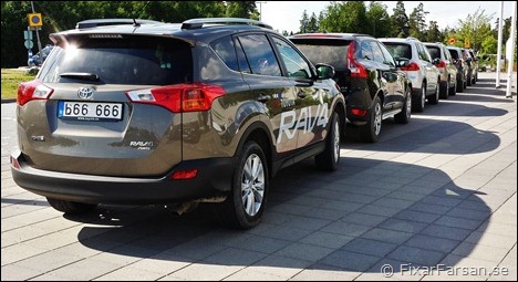 Toyota-RAV-4-Testad-mot-Andra-Cross-Over-SUV