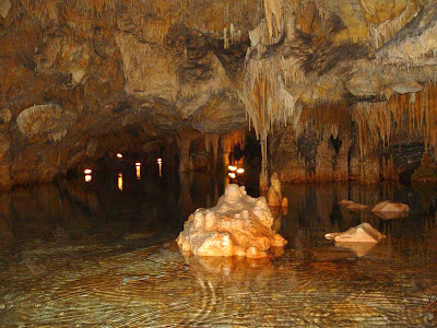 Ladies Fashion Online  on Fashion For Ladies  Most Beautiful Caves In The World