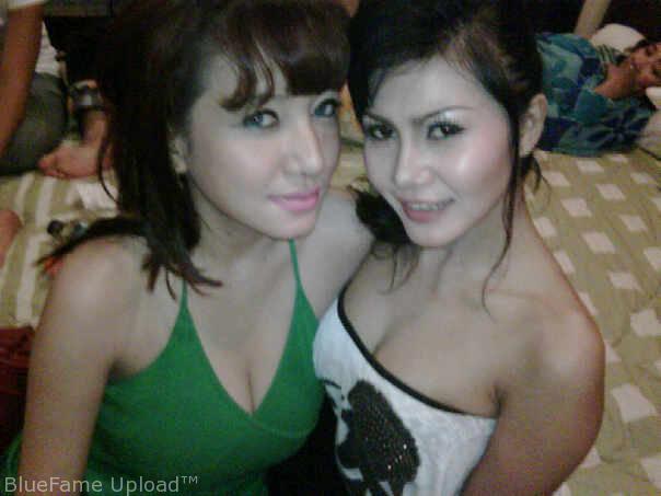 Tante Bugil Memek