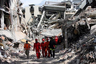 Ambacang Hotel - After Padang Eath Quake