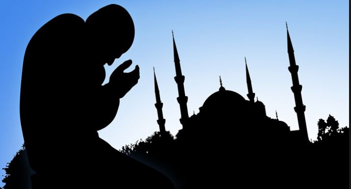  GAMBAR BERDOA WANITA DAN PRIA MUSLIM Sujud Doa Islami 