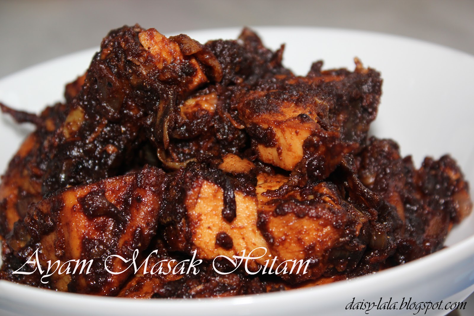 Daisy-lala: Ayam Masak Hitam