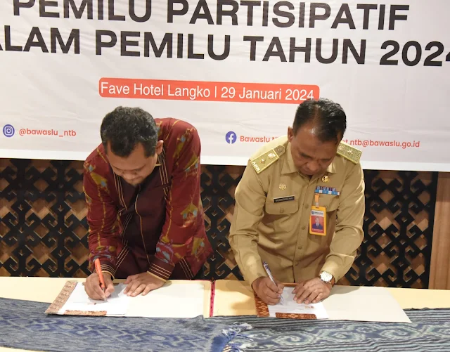 Diskominfotik NTB dengan Bawaslu Provinsi NTB MoU Tingkatkan Pengawasan Pemilu dan Pilkada Serentak 2024