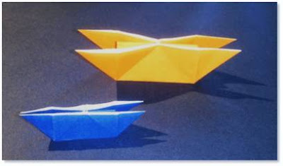 Langkah - langkah dalam Origami Perahu Kembar 