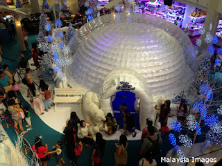 Christmas decorations 2016 at 1st Avenue Mall George Town Penang (December 28, 2016)