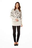 Bluza moderna, de culoare bej, cu imprimeu animal ( )