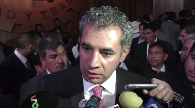  “¡Fuera, fuera López Obrador del Edomex!”, dice Ochoa Reza en mitin de Del Mazo 