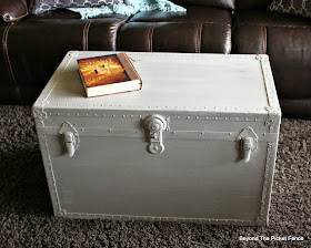 Beyond the Picket Fence trunk transformation, saving a trunk with paint, milk paint http://bec4-beyondthepicketfence.blogspot.com/2015/02/trunk-transformation-saving-old-trunk.html