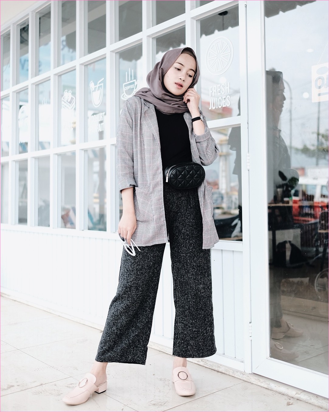 32 Pilihan Outfit Celana Kulot Untuk Hijabers Ala 