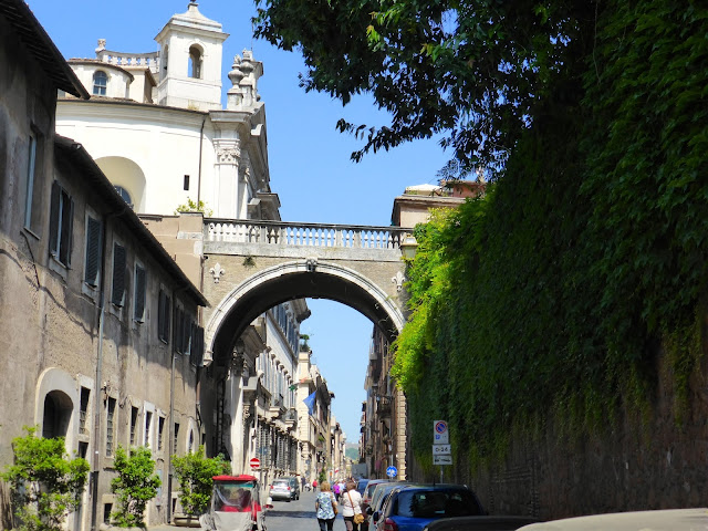 Roma-Via Giulia