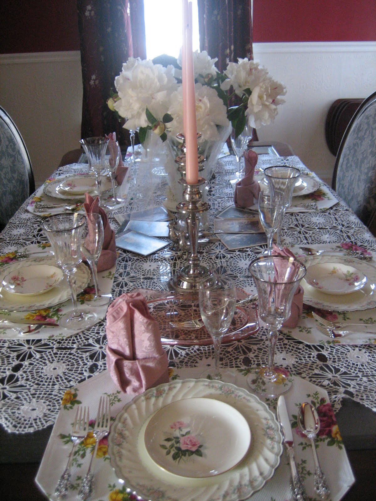 Le Beau Paon Victorien: Tablescape Thursday: Pretty in Pink Bridal