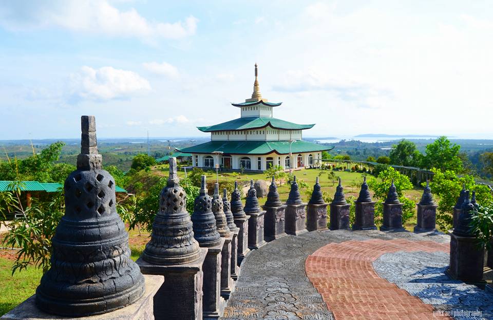 Hasil gambar untuk PA AUK TAWYA HERMITAGE BATAM