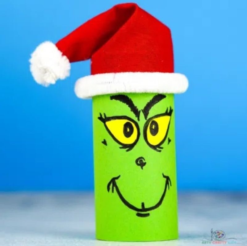 toilet paper roll grinch craft.