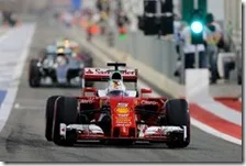 Sebastian Vettel con la Ferrari