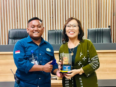 Santy Sastra Public Speaking, LKMO 2024 Universitas Warmadewa  (1)