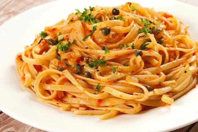 How To Make Roasted Red Pepper Pasta Sauce at Home