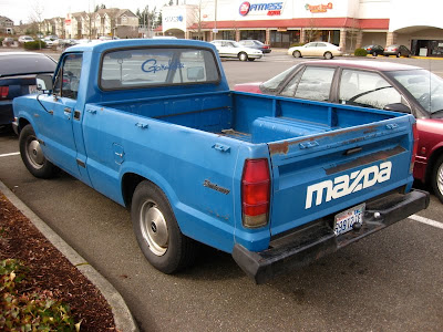 Mazda on Old Parked Cars   1984 Mazda B2000 Sundowner