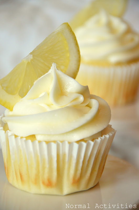 Lemon Limoncello Cupcakes