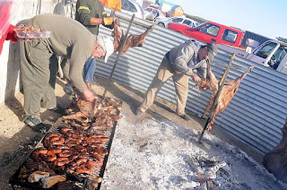 Cordero al Asador Potro y Chorizos