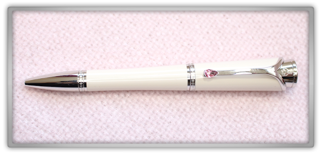 Mont Blanc princesse grace de monaco ivory colour ballpoint pen color poem rhyme won giveaway beauty blogger blog western asian royal outfit ootd makeup look review haul