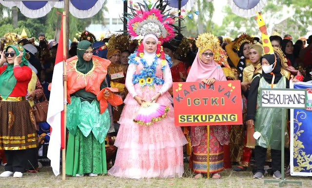 Pemko Batam Dukung Festival Kebhinekaan Nusantara dan Kostum Tematik Kreasi Guru Digelar Rutin Setiap Tahun