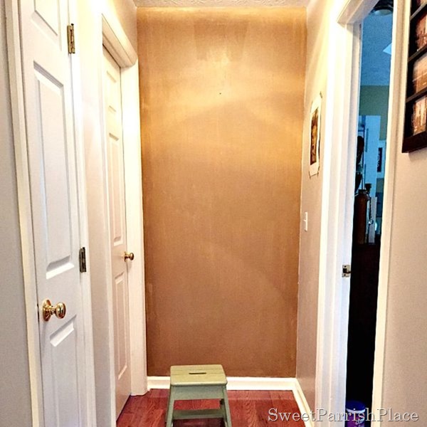 DIY Rustic Wood Wall- For Free!