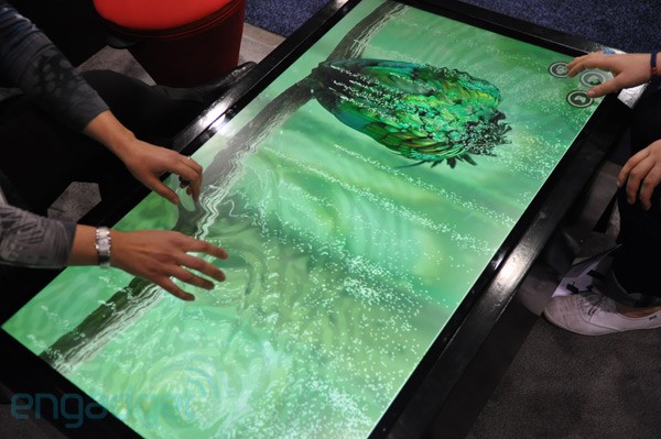 46-INCH MULTITOUCH PANEL WITH  UNLIMITED TOUCH INPUTS