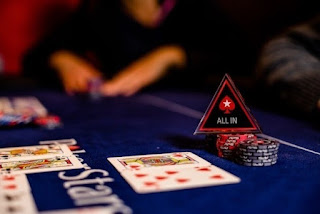 Poker Online Nilai Layanan Tepat dan Akurat di Sebuah Meja Permainan