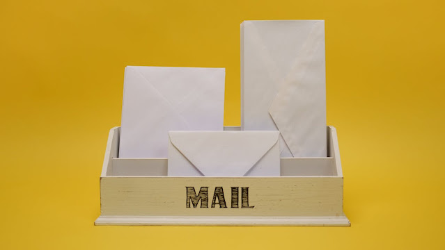 Mail