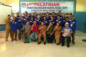 Ciptakan dan Kembangkan SDM. Disperindagkop Berikan Pelatihan ke Pengrajin Kayu 