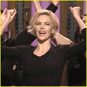 Charlize Theron Hot Atcress Of Bollywood Hd Photos And Wallpapers