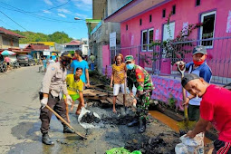 Bhabinkamtibmas dan Babinsa Kelurahan Tanjung Ria Kerja Bakti Bersama Warganya